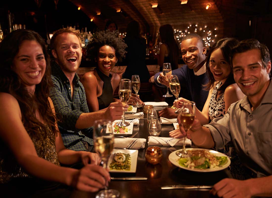 Como inaugurar um restaurante: 10 dicas práticas para lotação máxima