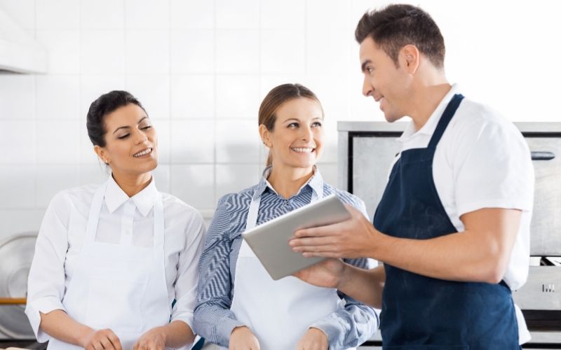 Como cadastrar restaurante no iFood: tudo que você precisa saber